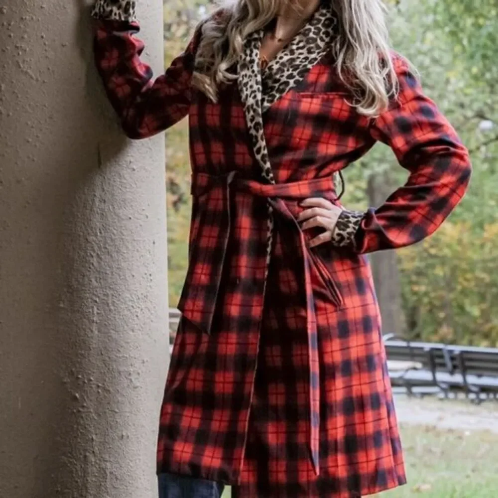 Plaid Leopard Contrast Coat - Picture 11 of 16